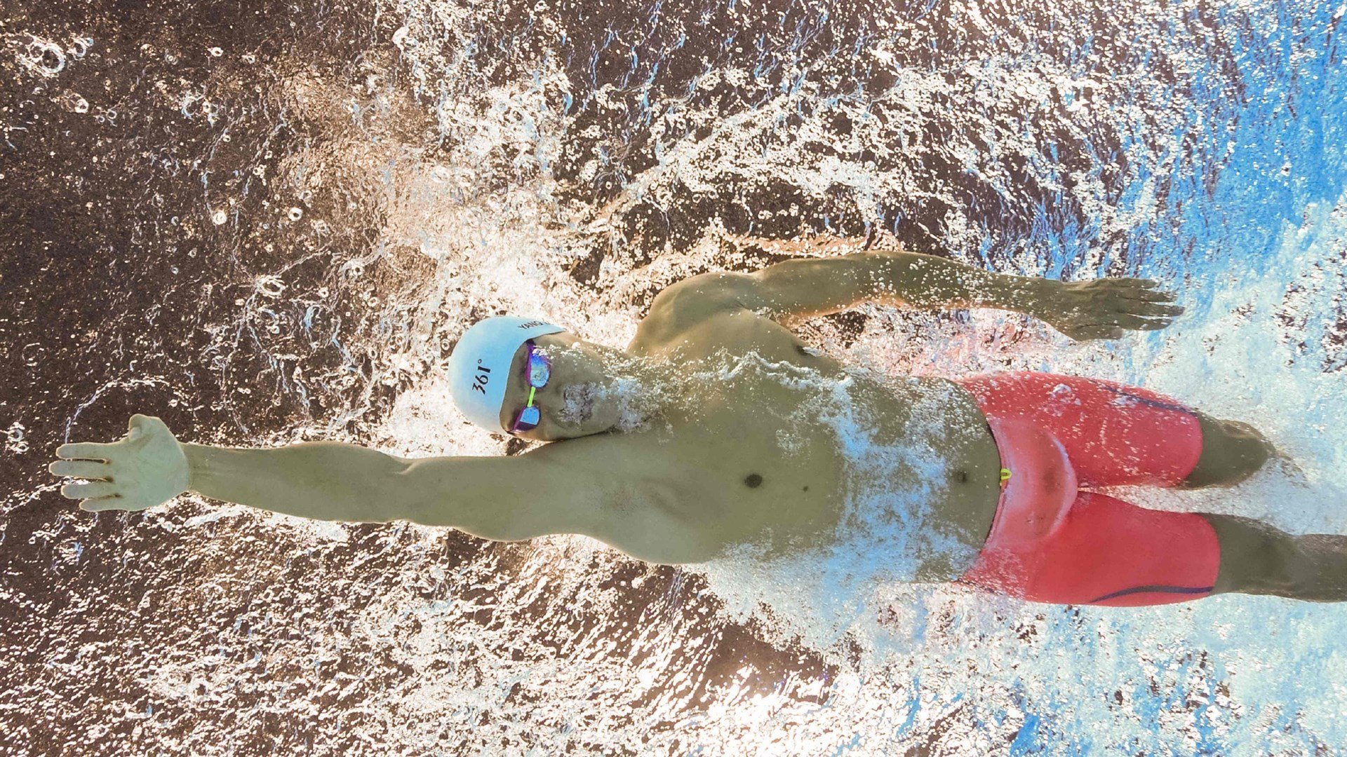 乐鱼体育app-中国足球设立体能恢复专项课题推动相关研究发展，国足体能训练